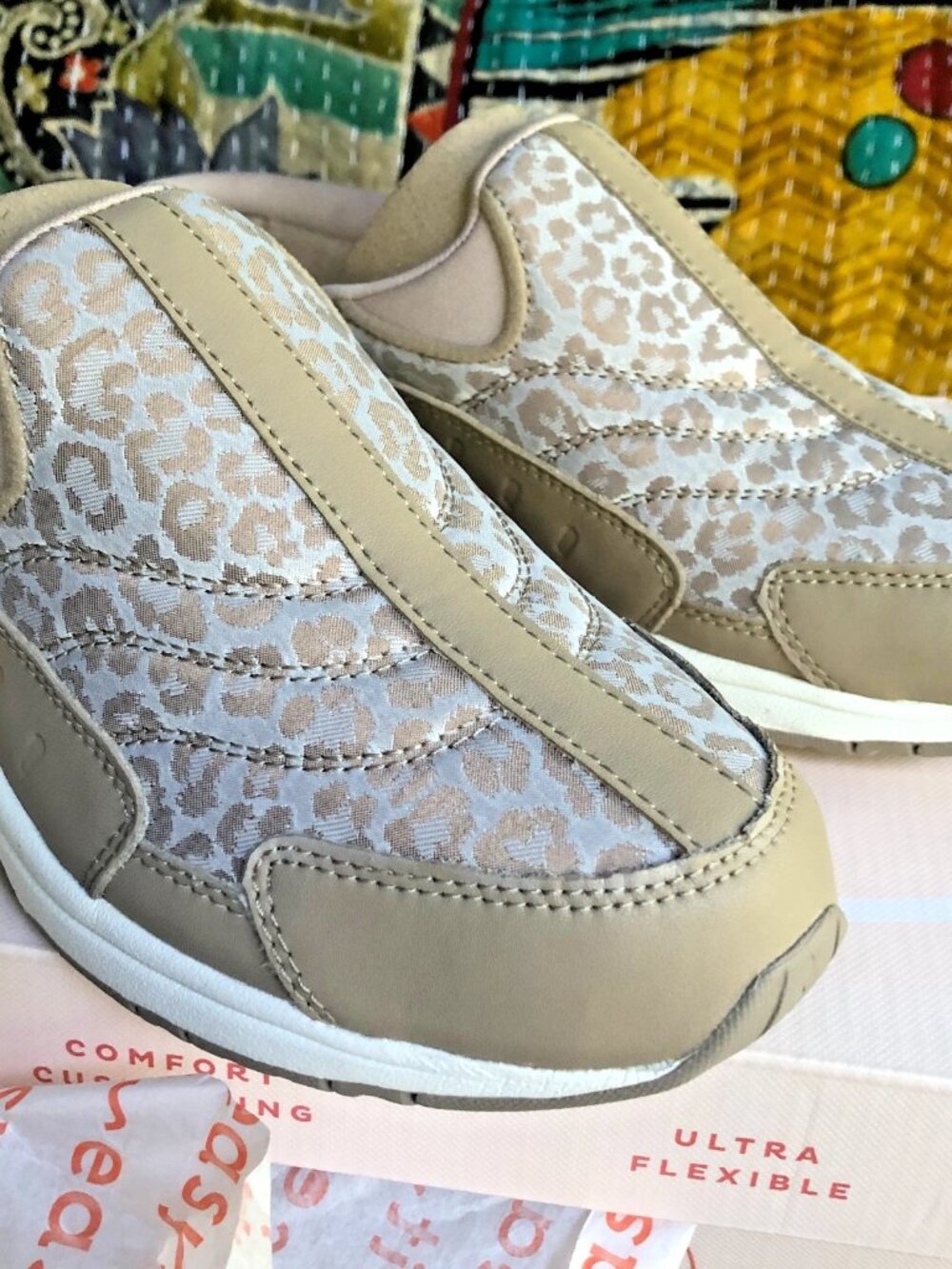 EASY SPIRIT Traveltime Classic Mule Clogs  Beige leopard White 8.5M NEW +BOX